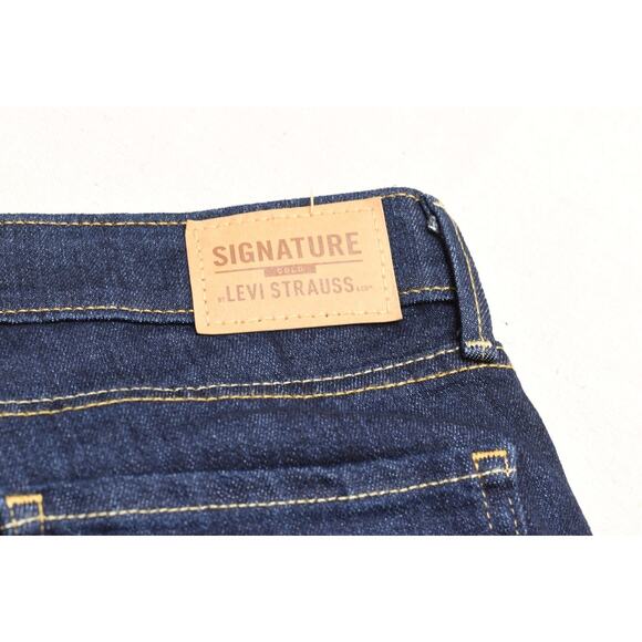 Women's Jeans Levi's Signature Size 14W Mid Rise Bootcut Cotton Blend - Picture 8 of 8